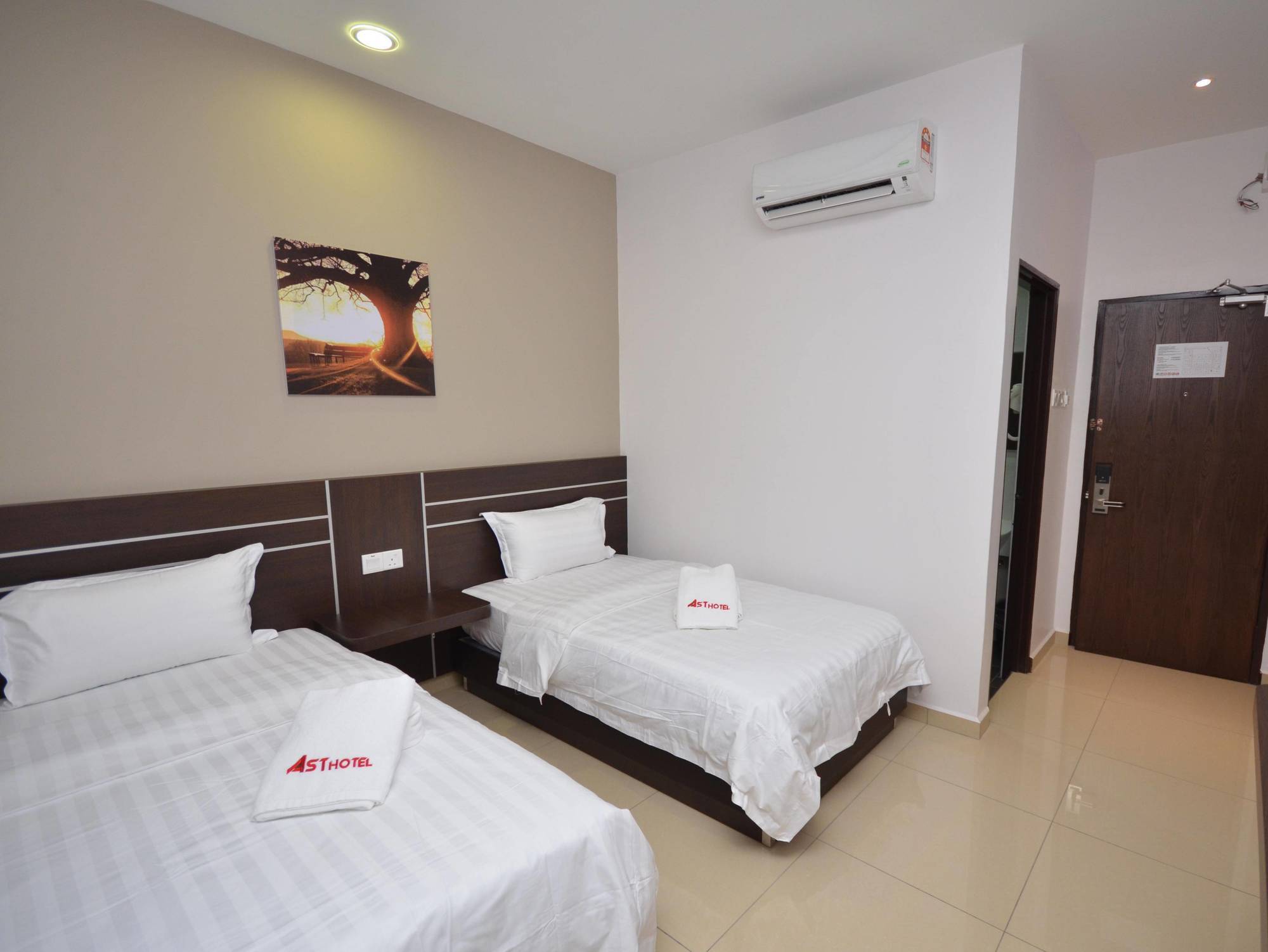 Ast Hotel Алор-Сетар Экстерьер фото